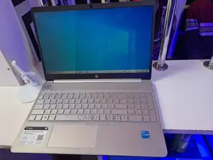 Laptop HP Pavilion 15 8GB Intel Core I3 SSD 256GB