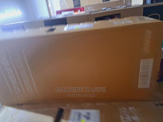 43" Class CU7000 Crystal UHD Smart TV (2023) - thumbnail 2