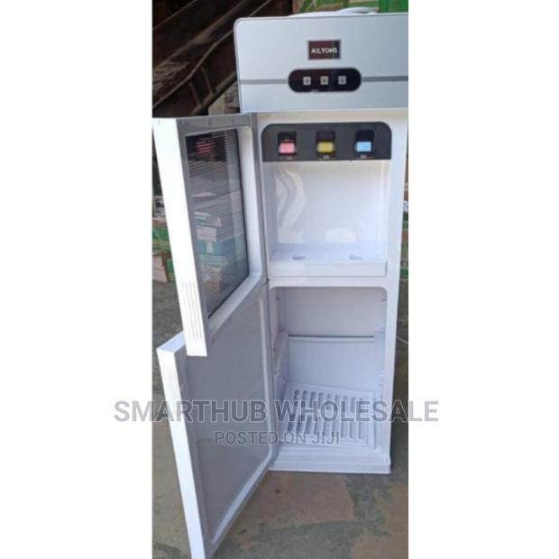 Ailyons 3 Taps Water Dispenser - main view