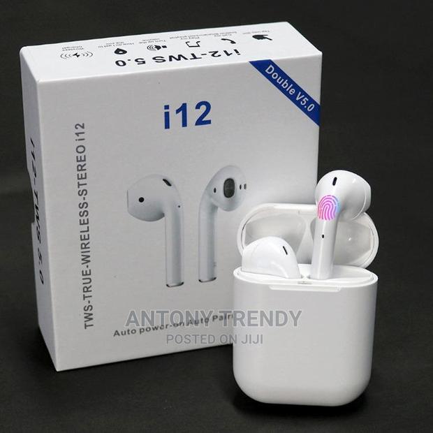 I12 TWS Wireless Bluetooth Earbuds With Charging Case - thumbnail 3