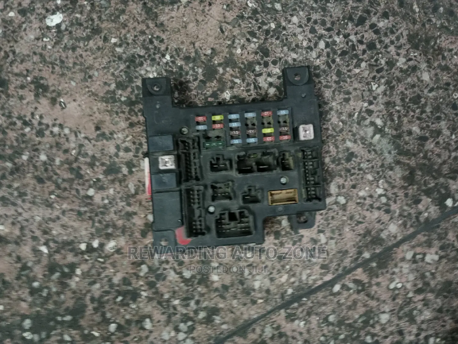 Mistubishi Outlander 2008 Fuse Box.