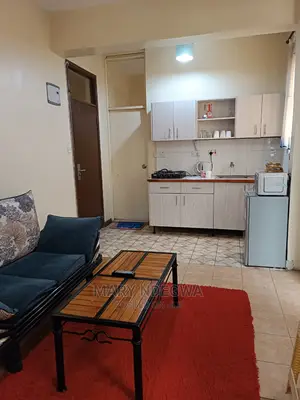 Air BNB Studio in Ngara With a Rooftop Pool and Cityview