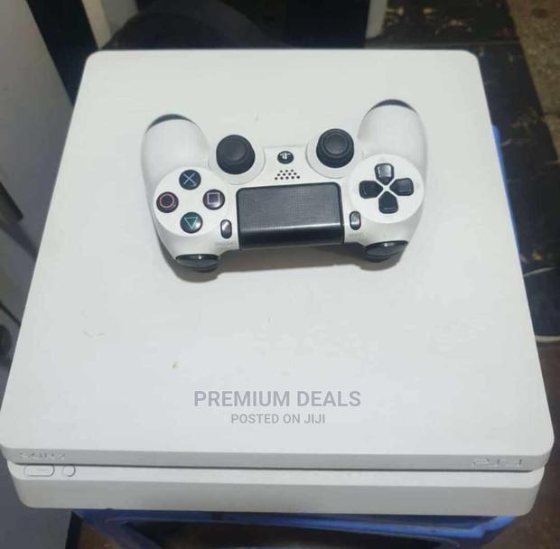 Ps4 Slim Clean White