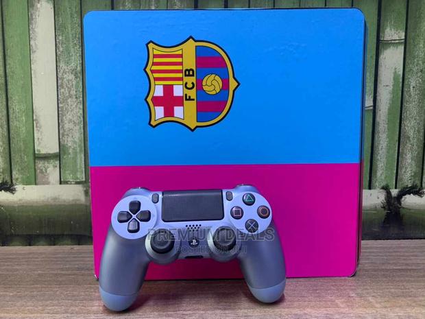 Ps4 Slim With Original Pad - main view