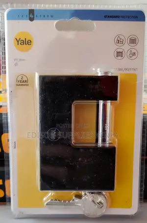 Yale Padlock Shutter Iron Padlock - 90mm Maximum Protection