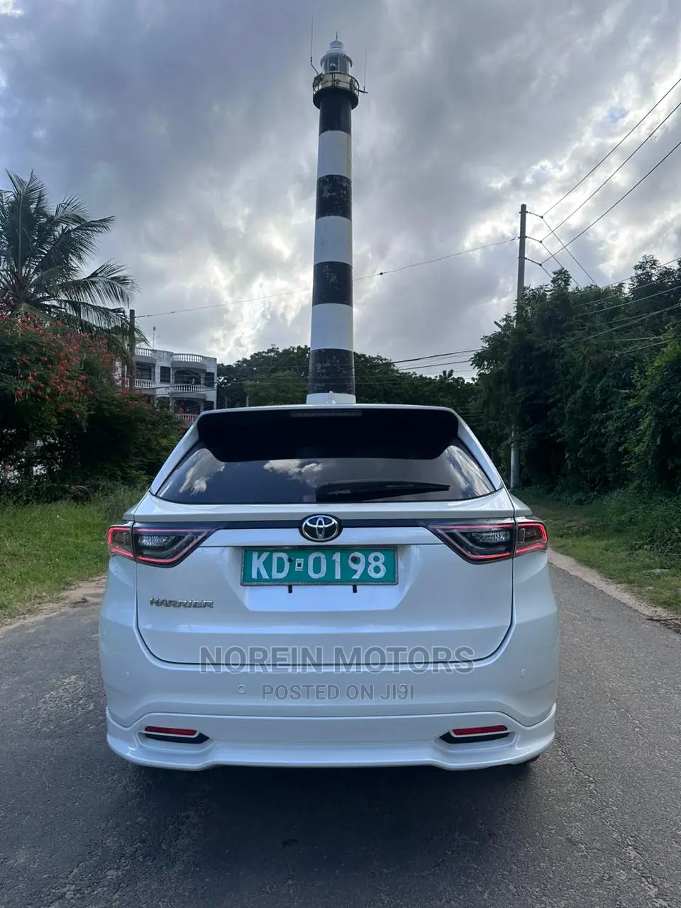 Toyota Harrier 2017 White