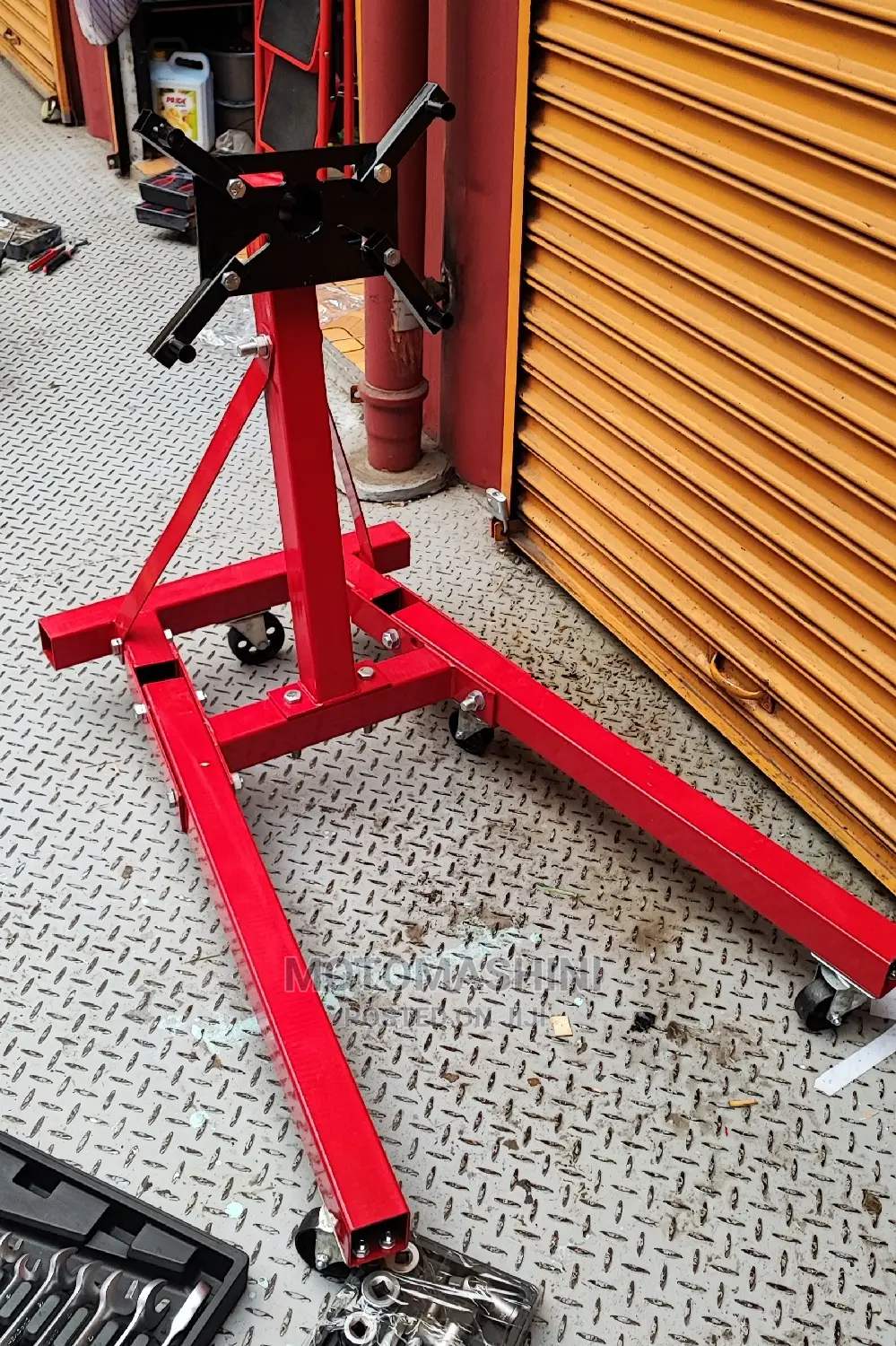 Rotating Vehicle Engine Rebuilding and Repairing Stand