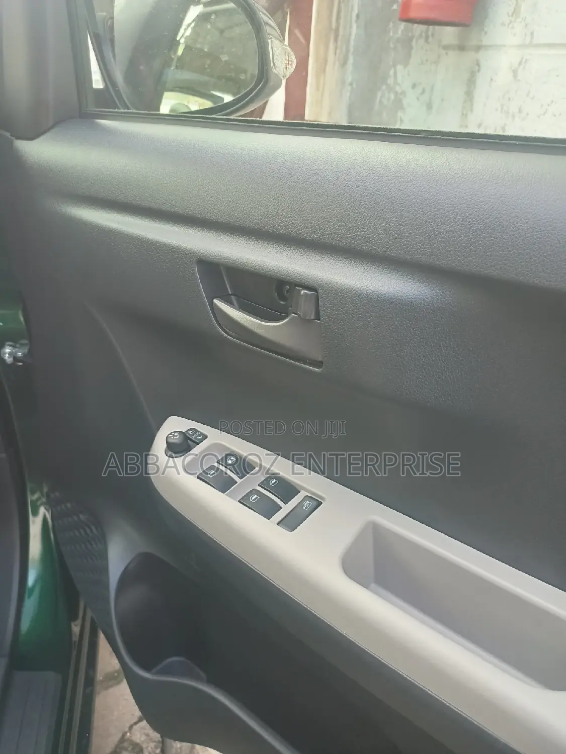 Toyota Passo 1.0 AWD 2016 Green