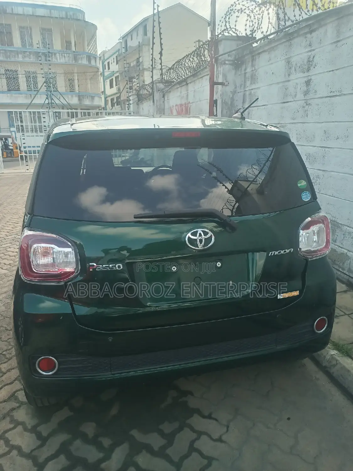 Toyota Passo 1.0 AWD 2016 Green