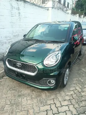 Toyota Passo 1.0 AWD 2016 Green