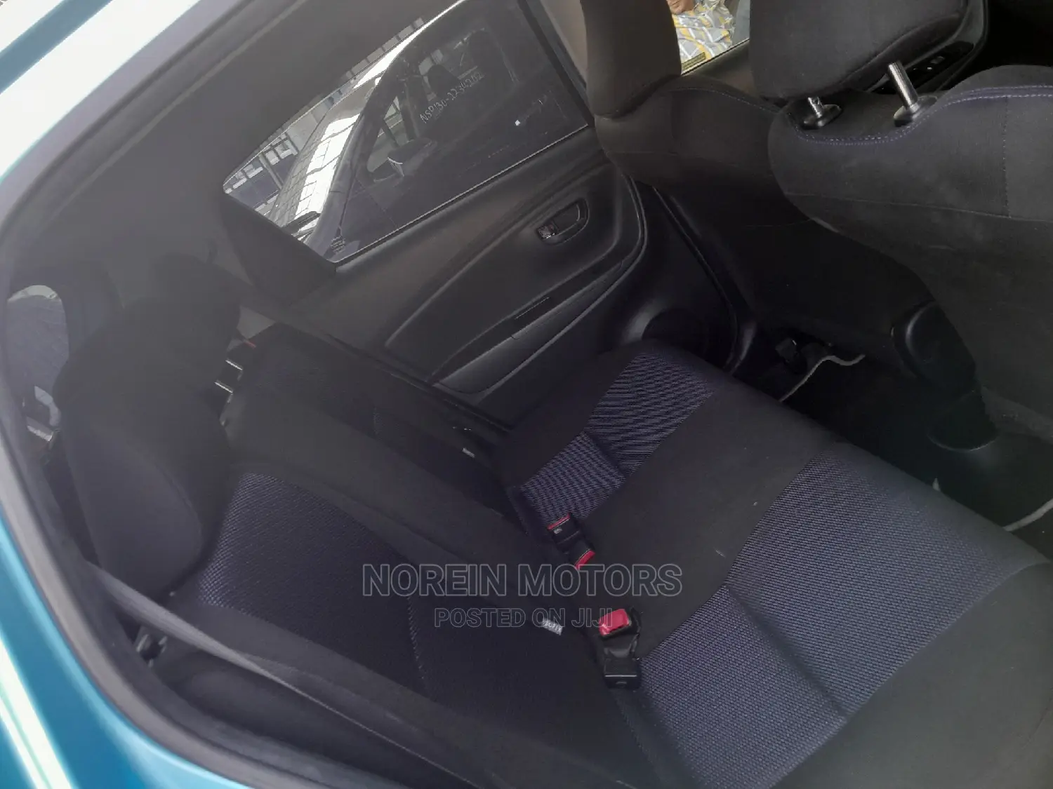 Toyota Vitz 2016 Blue