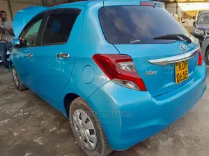 Toyota Vitz 2016 Blue