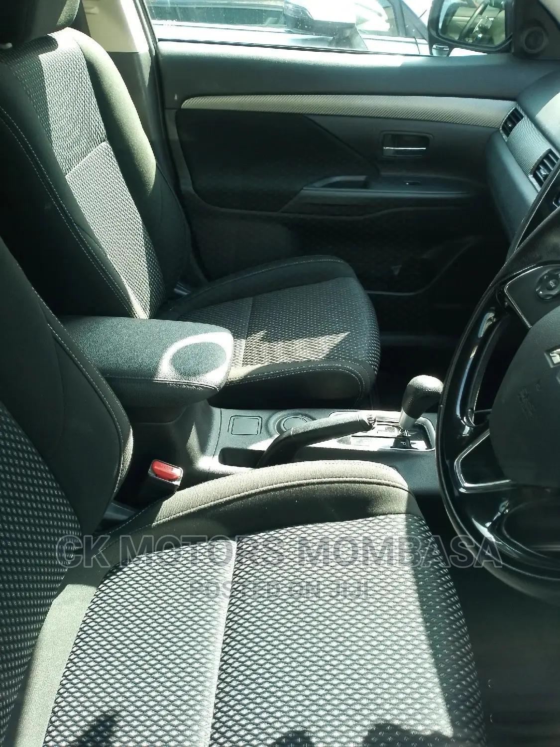 Mitsubishi Outlander 2017 Gray