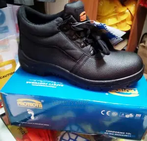 Industrial Safety Boots Wear