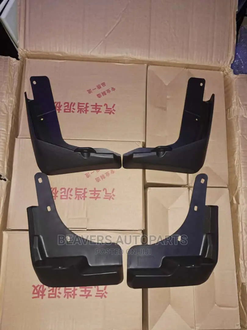 Nissan Xtrail T32 2015- Mud Flaps
