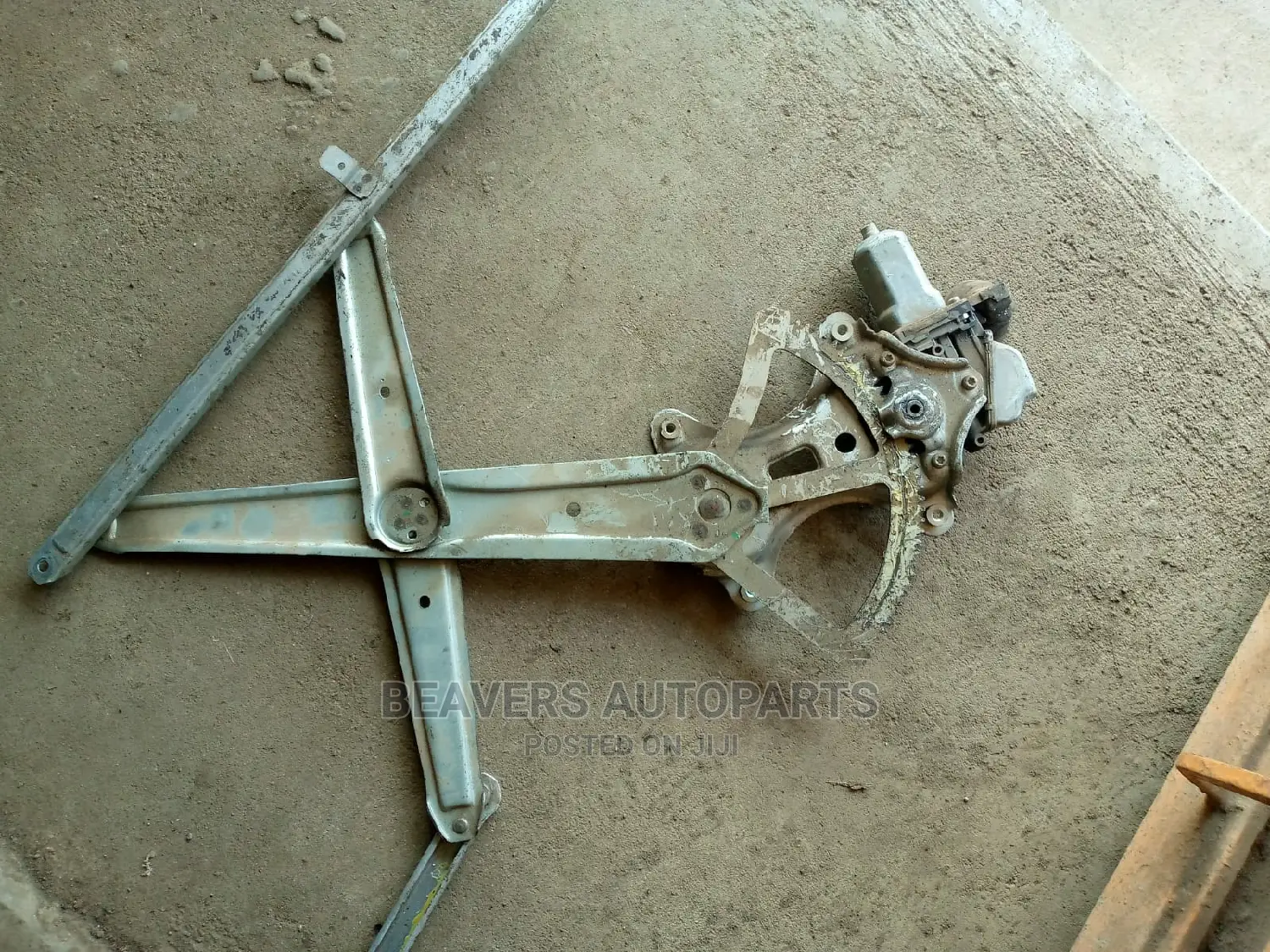 Landcruiser V8 LC200 Door Window Winding Machine