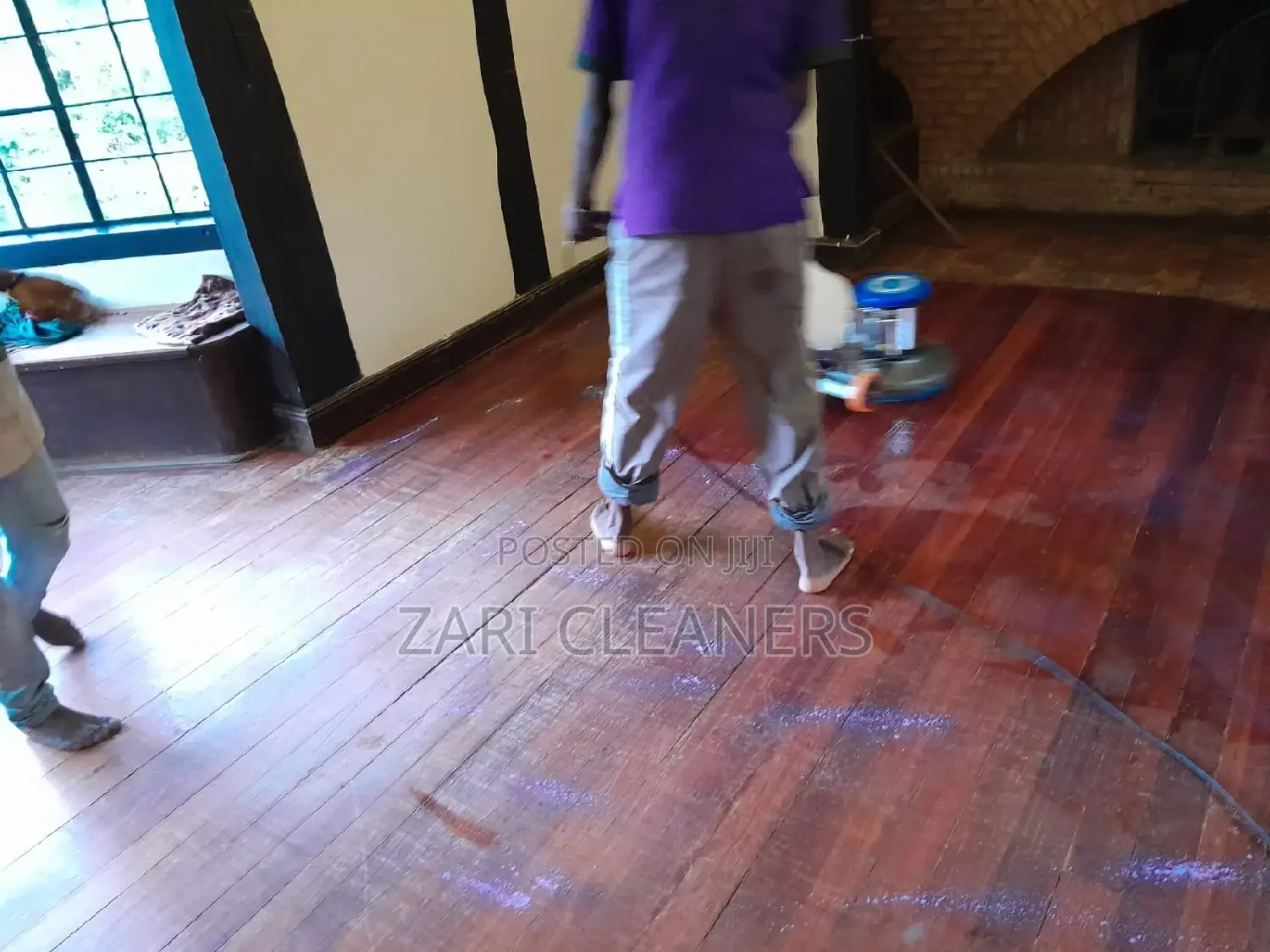 Wooden Tiles Polishing/Cleaning