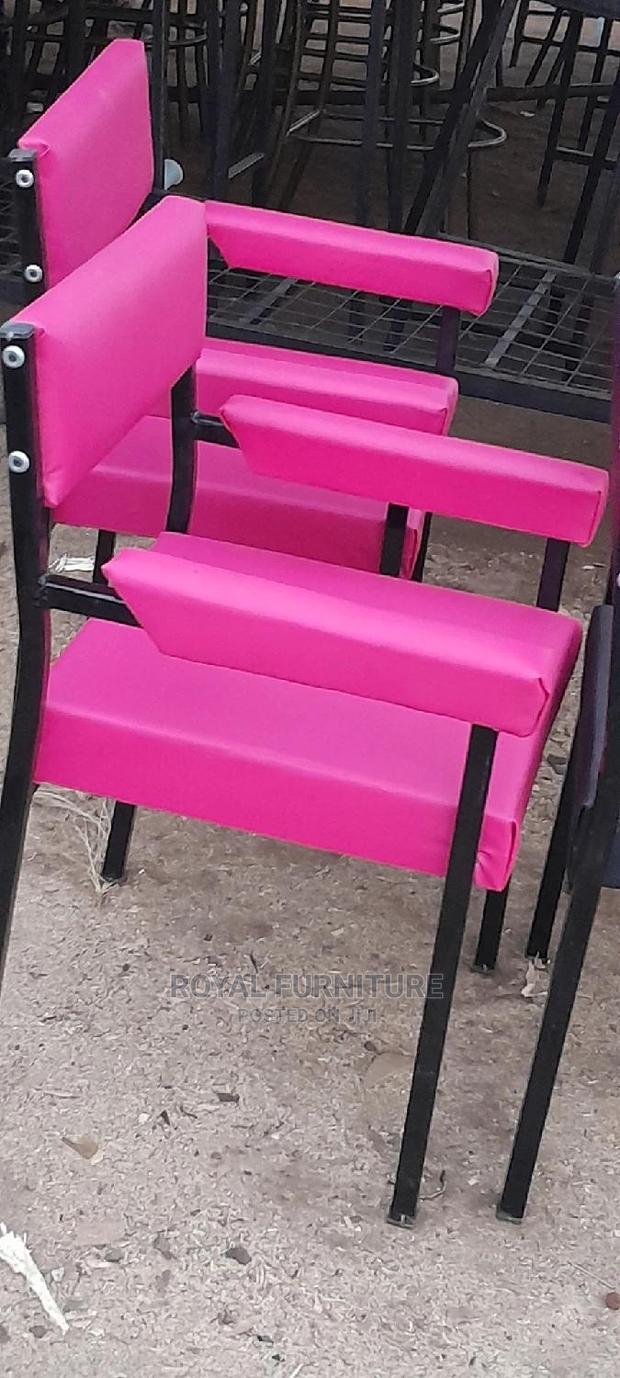 Salon Seats Pink - main view