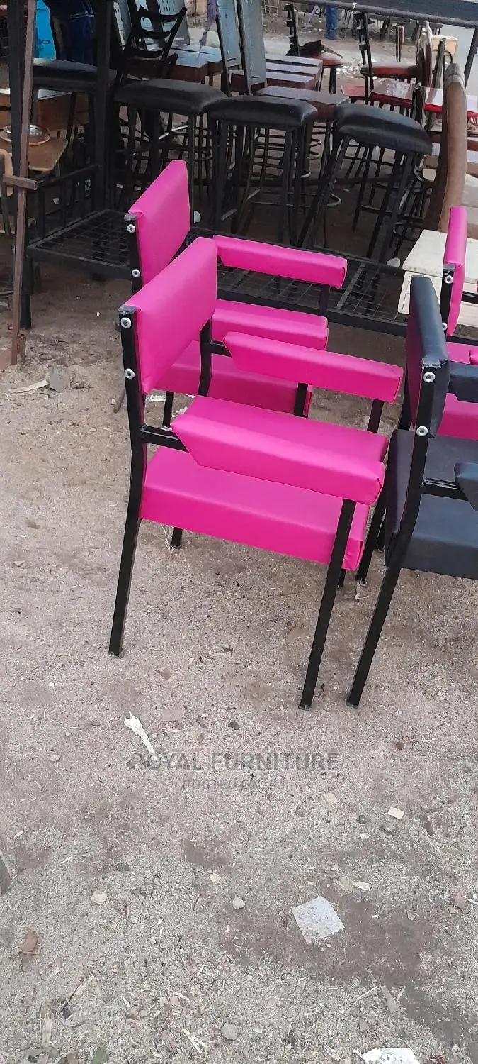 Salon Seats Pink