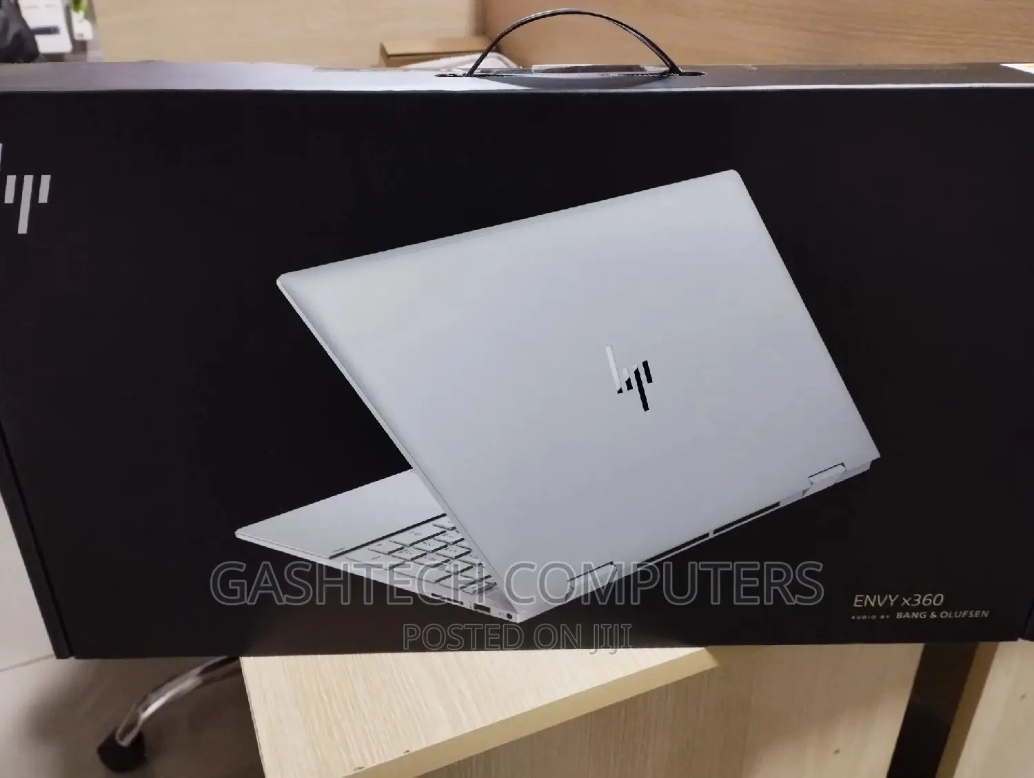 New Laptop HP Envy 15 8GB Intel Core I5 SSD 512GB