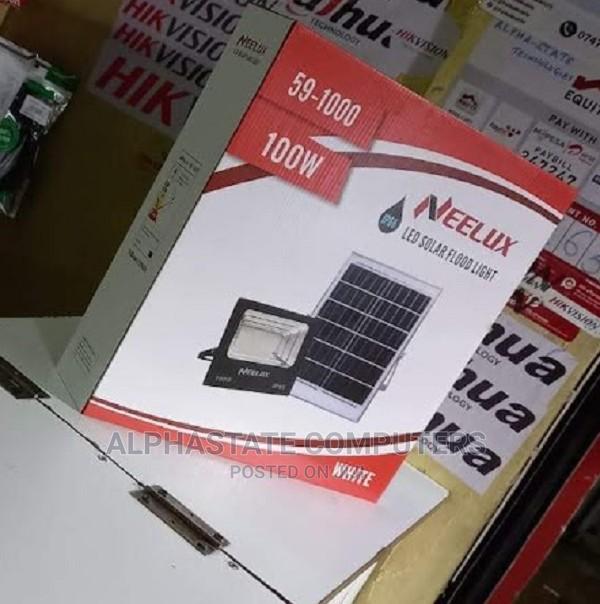 Neelux Lp66 Solar Light Solar 100watts Floodlight - main view
