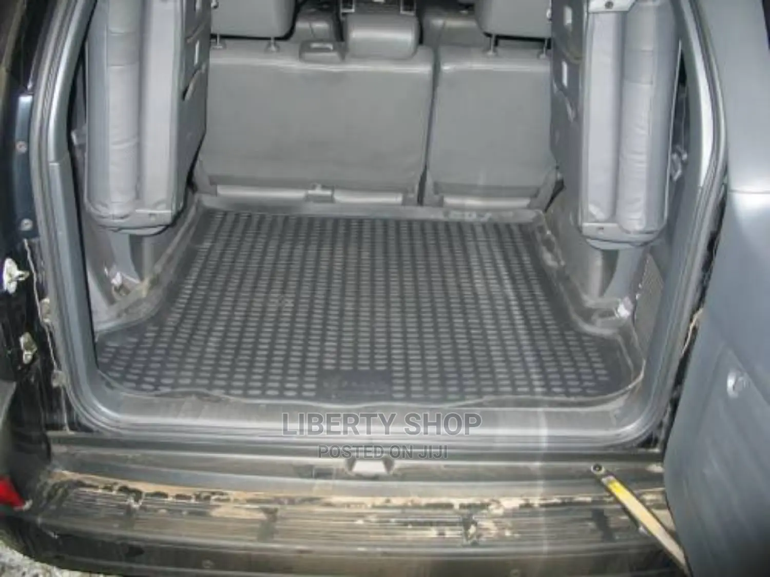 Quality Prado Boot Floor Mat