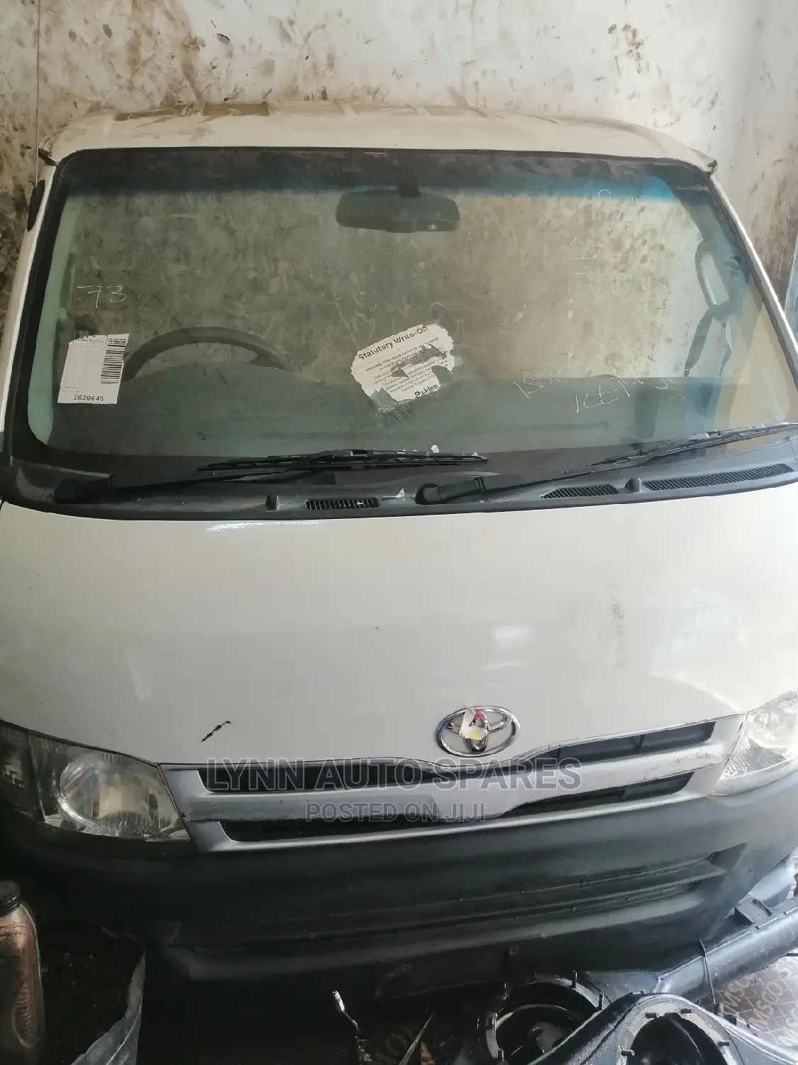 Toyota Hiace 7l Complete Nosecut