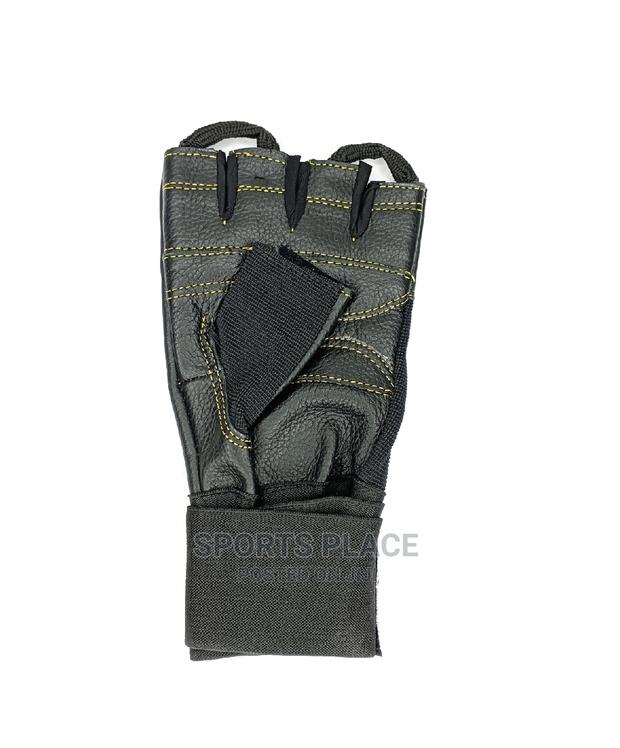 Workout Gym Gloves - thumbnail 4
