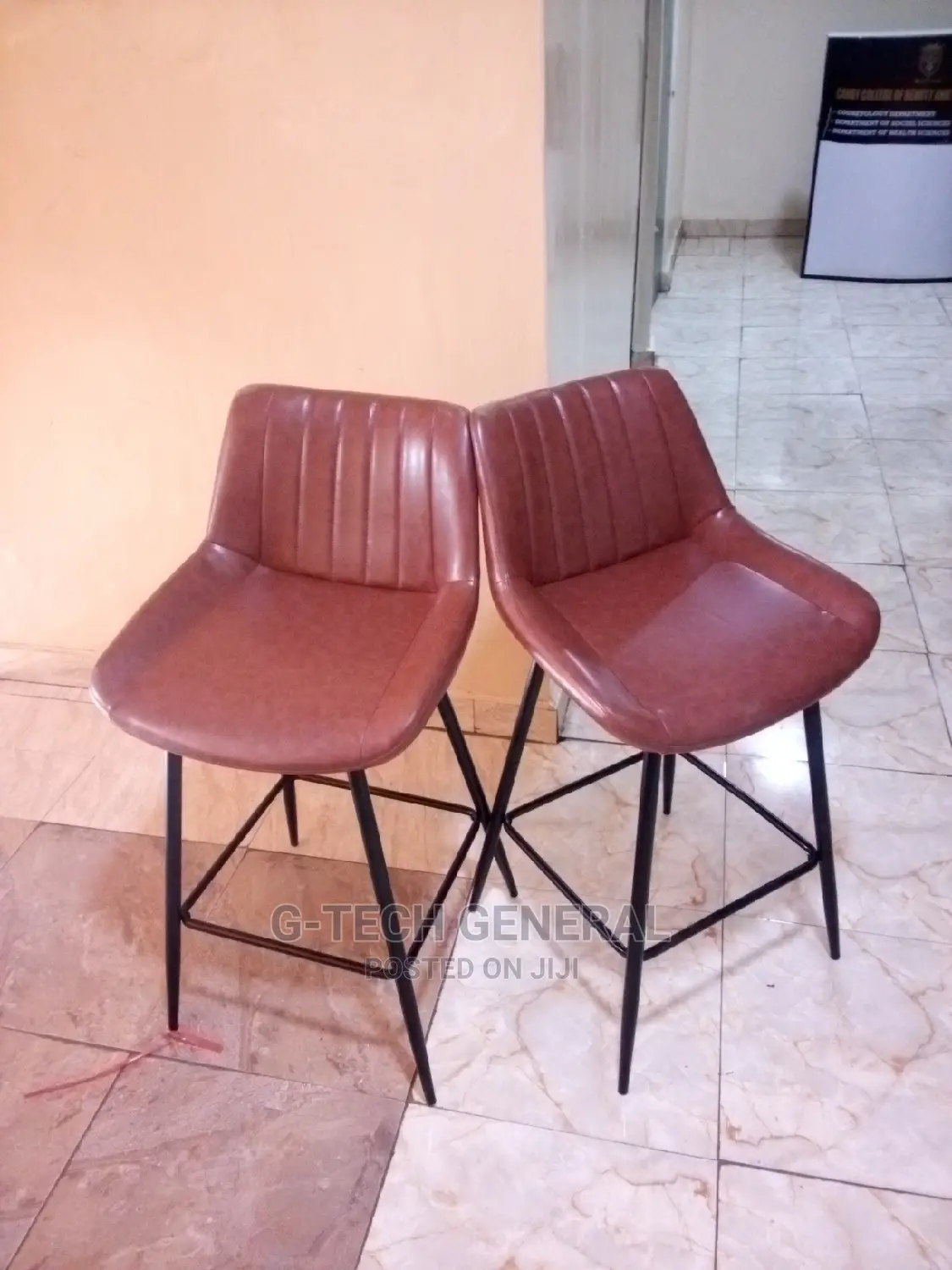 Executive Bar Stool With Leather Seat