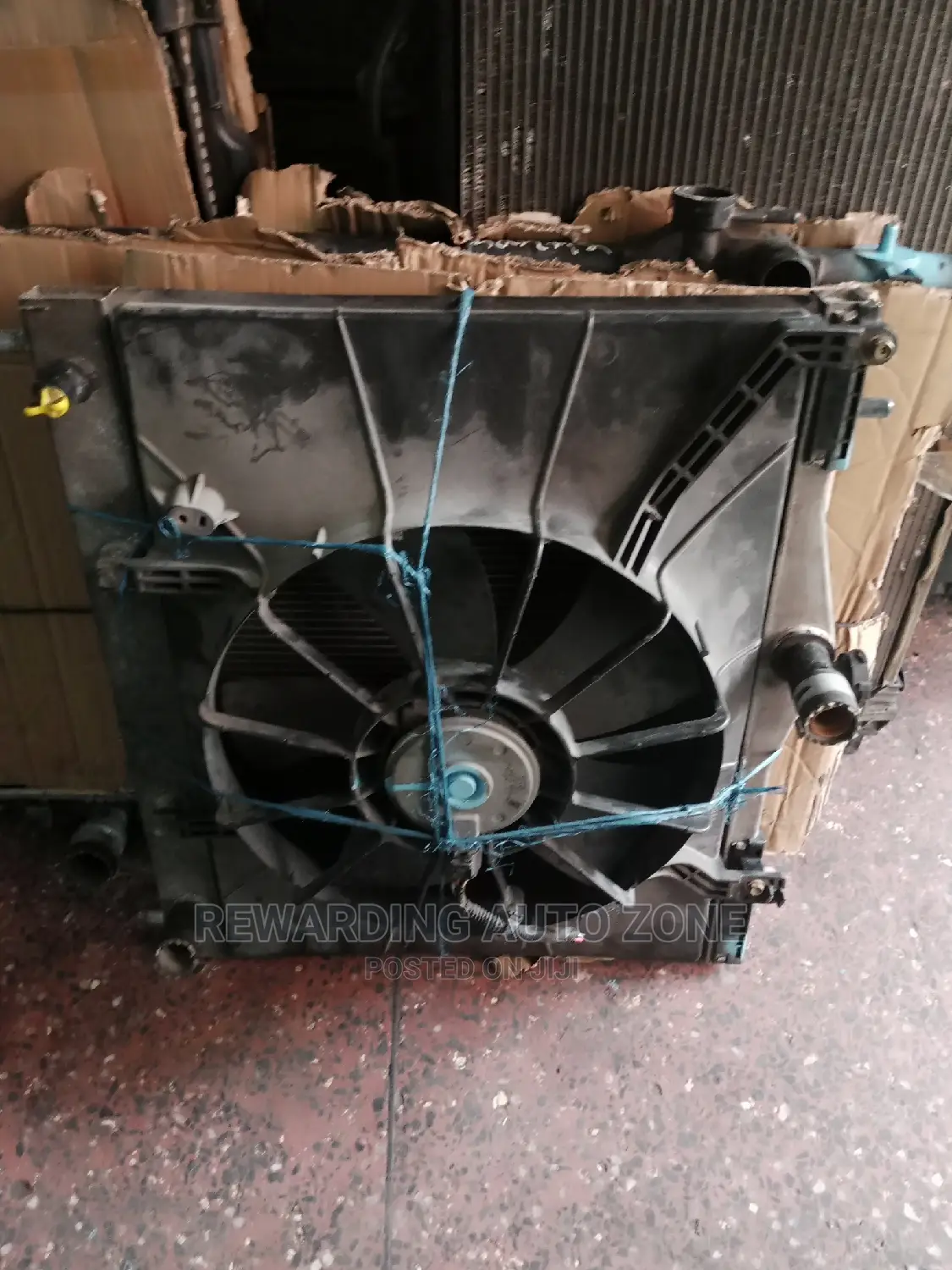 Toyota Rush Radiator Complete.