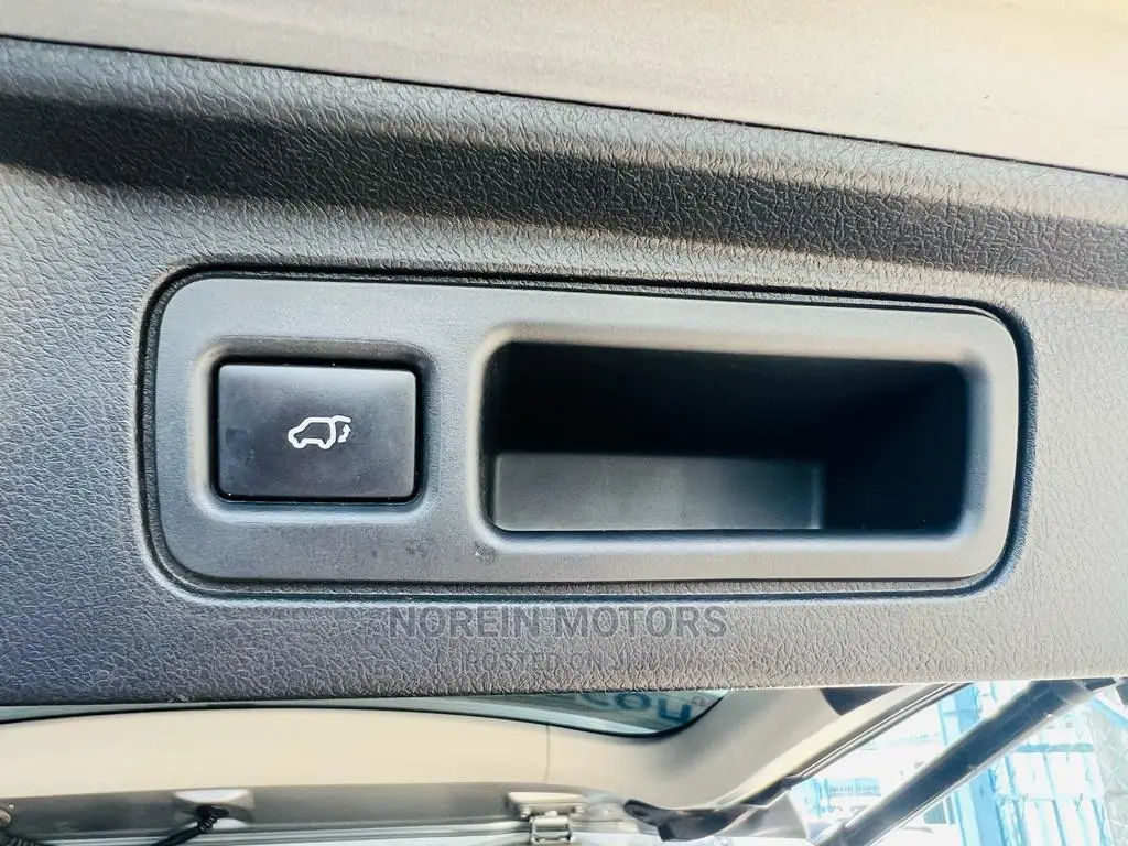 Toyota Fortuner 2017 Silver