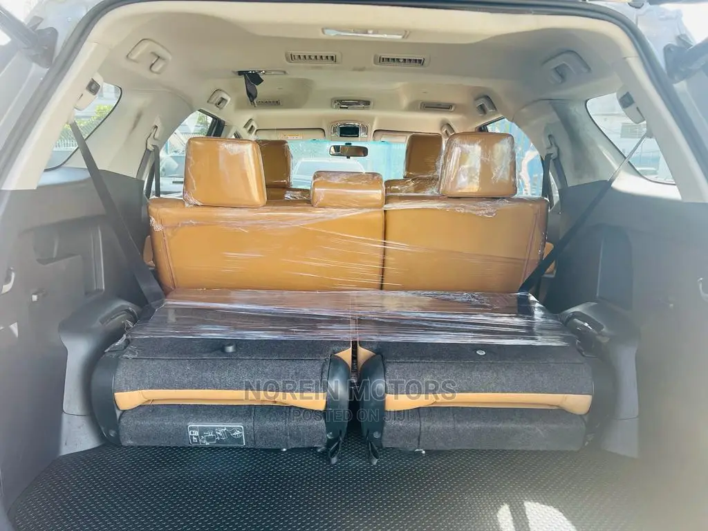 Toyota Fortuner 2017 Silver