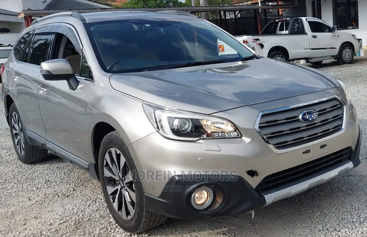 Subaru Outback 2016 Gold