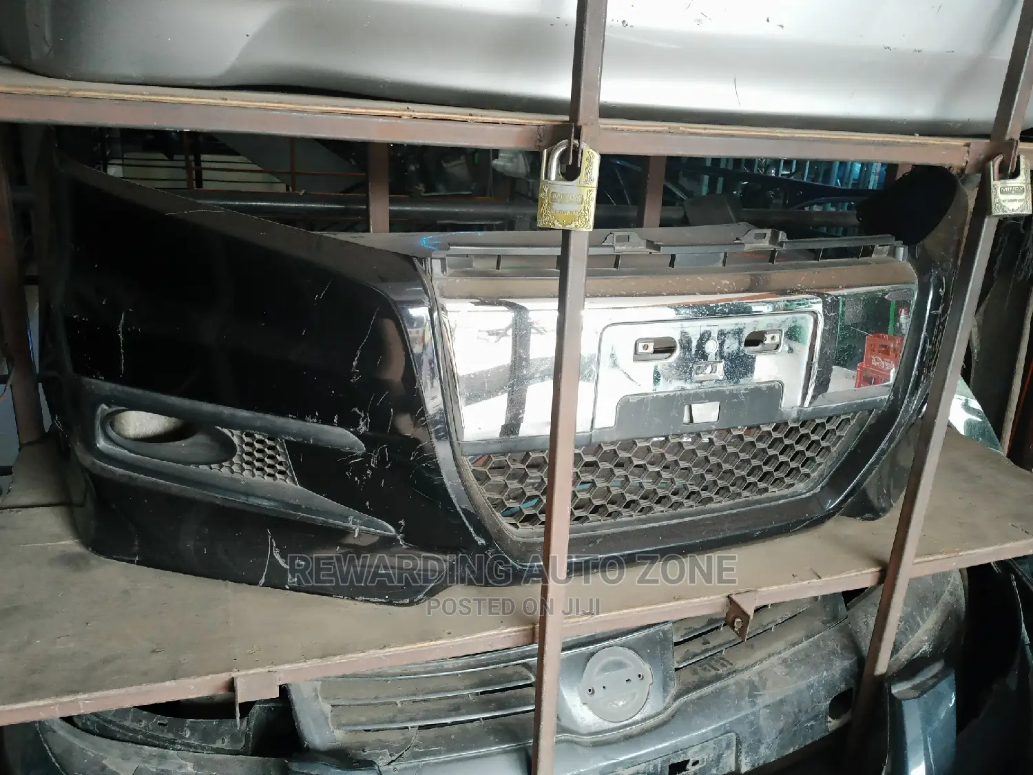 Honda Stepwagon Front Bumper.