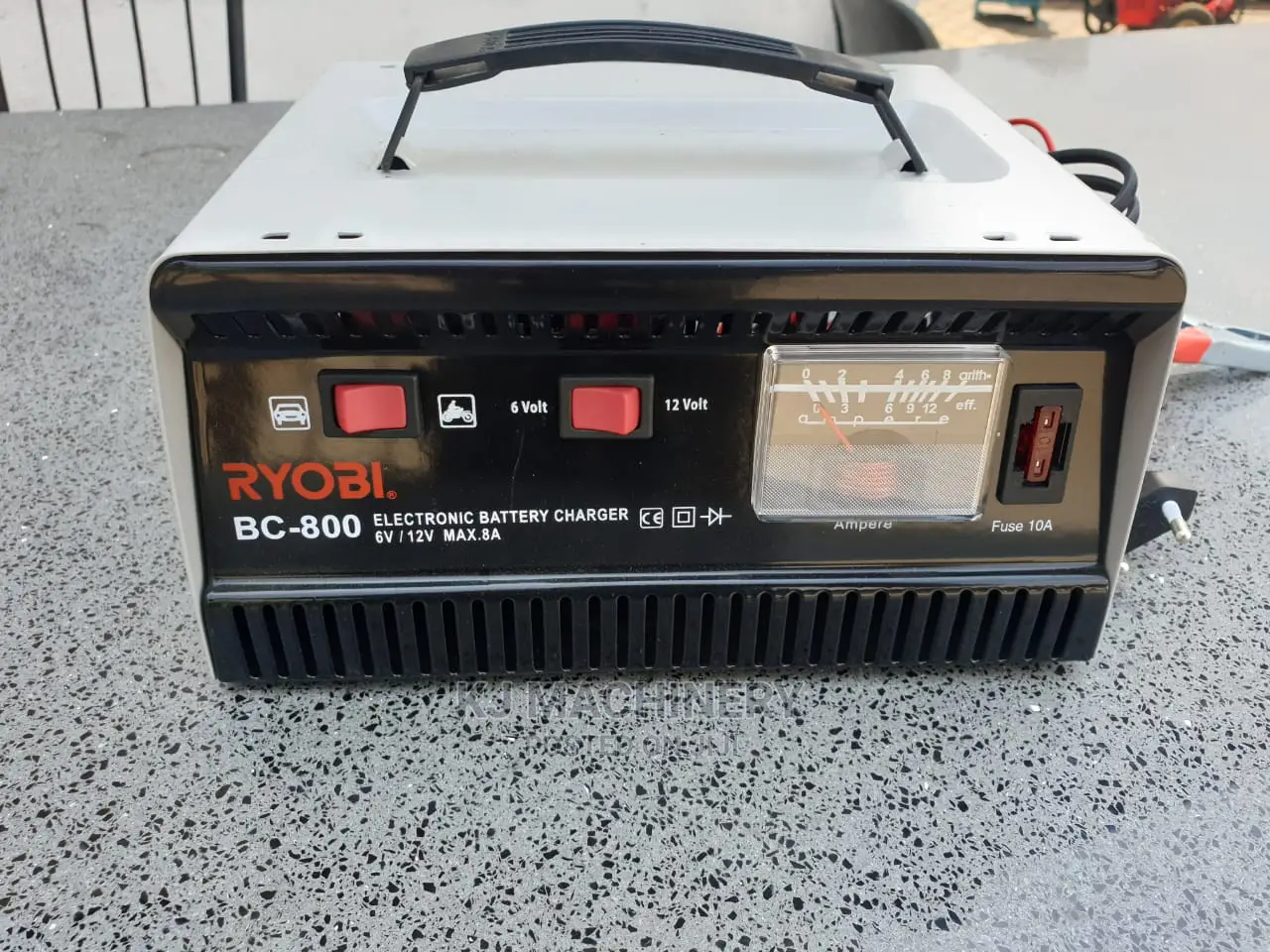 12V Battery Charger-Y 8A