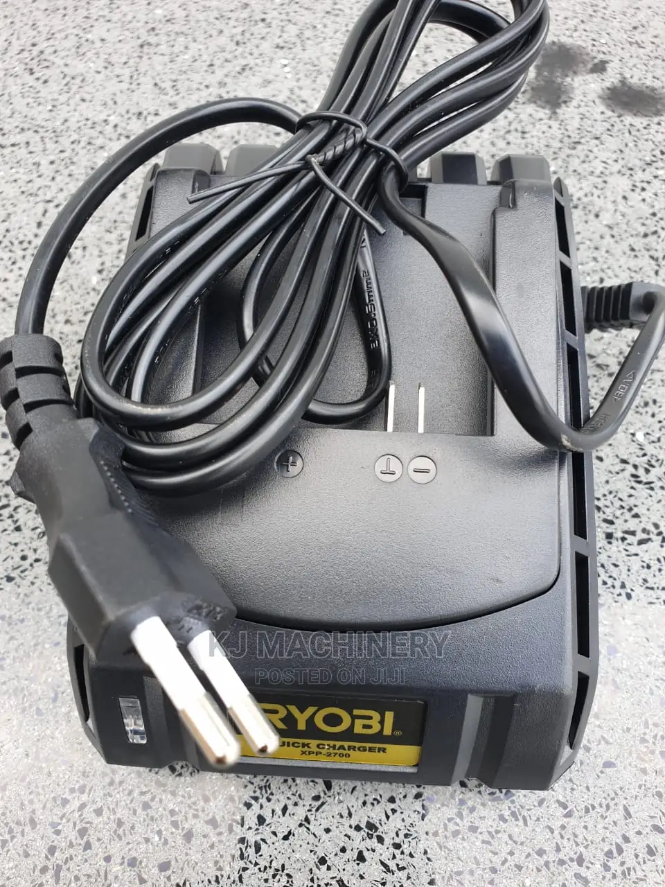 Quick Charger 18V