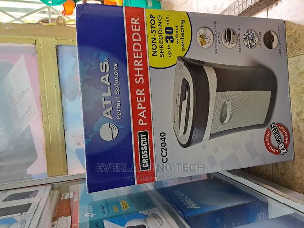 Cc2040 Paper Shredder - main view