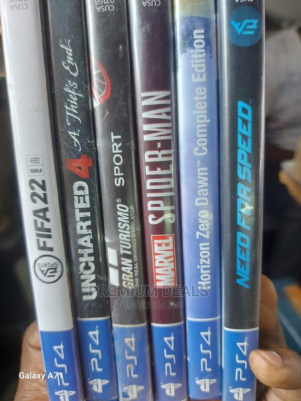 Second Hands Games Available - main view