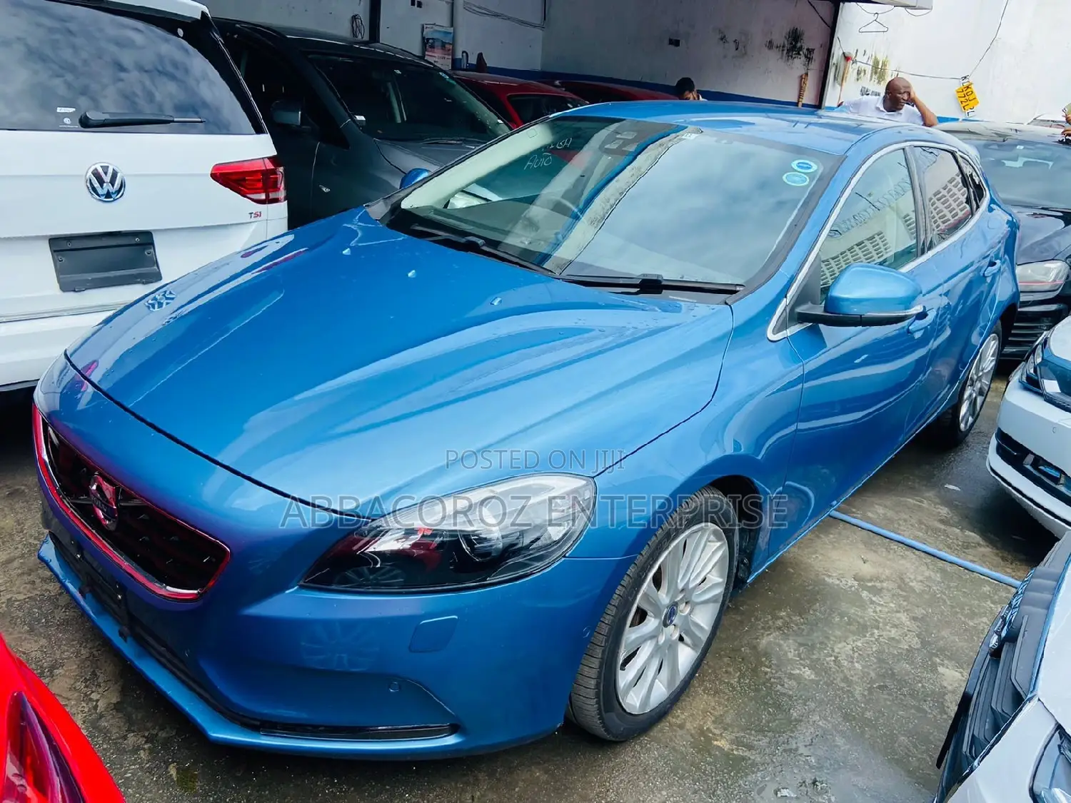 Volvo V40 2016 Blue