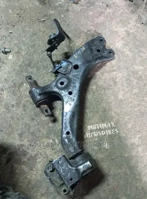 Honda CR-V RM1 Control Arm
