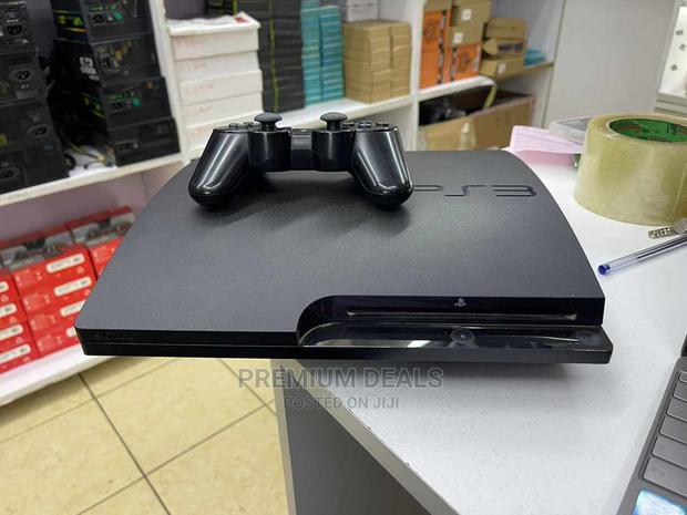 Ps3 Slim Clean With 10games