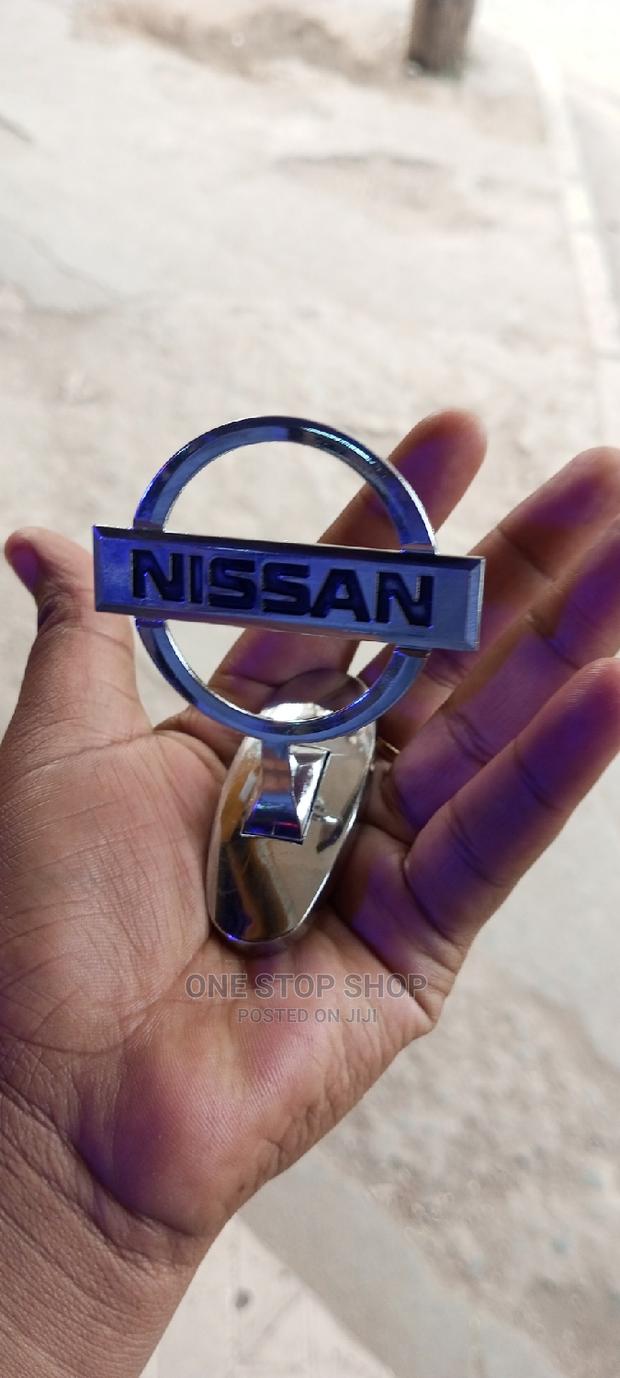 Nissan Bonnet Chrome Hood Mark