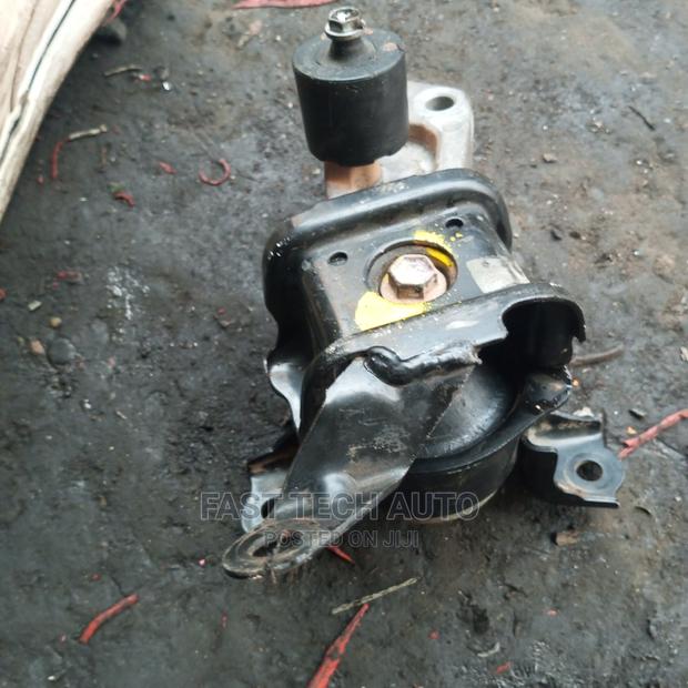 Toyota Nze Engine Mounting - main view
