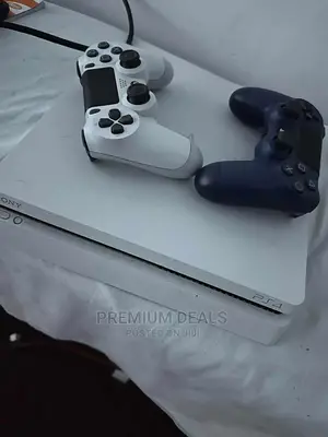 Limited Edition Ps4 Slim White