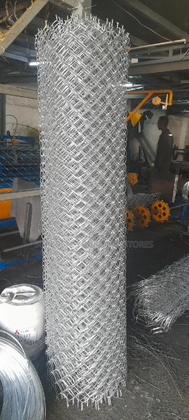 Twisted Edge Galvanized Chainlink Fence 10gauge, 6ft*18mtrs