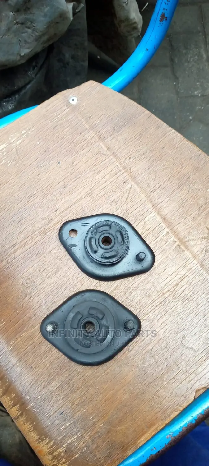 BMW E46 Shock Mount