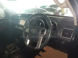 Toyota Land Cruiser Prado 3.0 D-4D (190 Hp) 7 seats 2016 Black