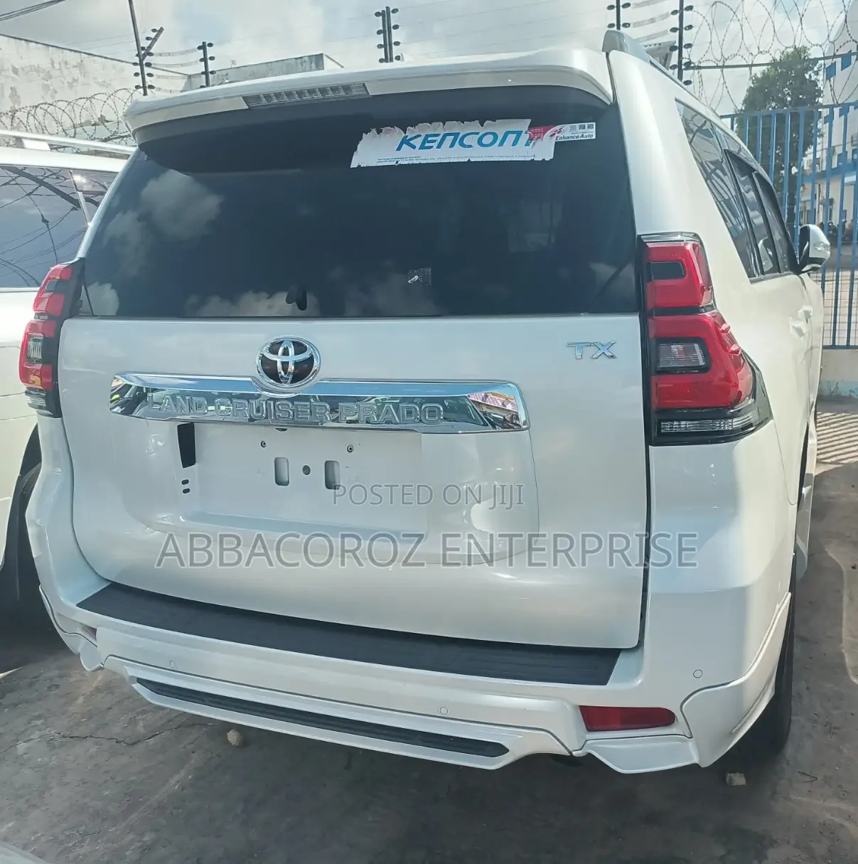 Toyota Land Cruiser Prado 3.0 D-4D (190 Hp) 7 seats 2016 White