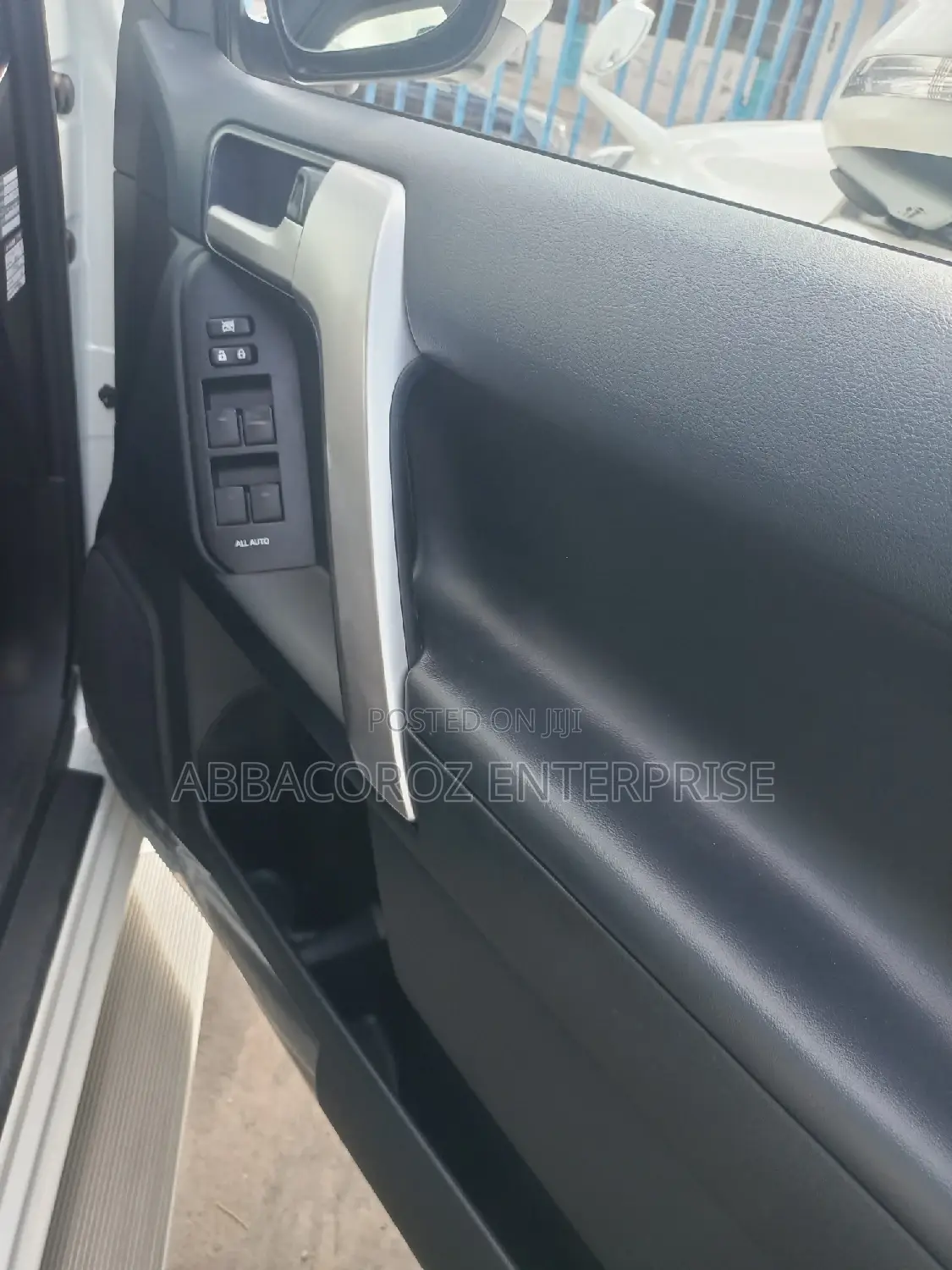 Toyota Land Cruiser Prado 3.0 D-4D (190 Hp) 7 seats 2016 White