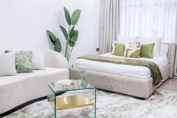 Airbnb (Furnished) KILIMANI Studio for Rent Ksh. 4,800/=